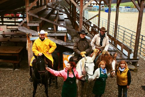 25.2.2017 - Horsemanship 1 -celý den přednáška - úvod /26. 2. 2017 - Horsemanship 2- Celý den v kruhovka a práca zo zeme