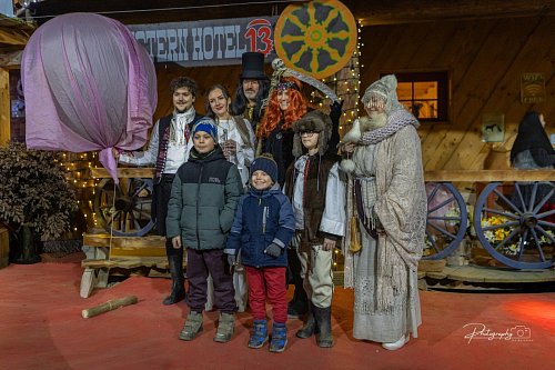 Vánoční ulička - Perinbaba + Dědeček Večerníček 21.12.2025