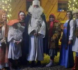 VIANOČNÁ ULIČKA - PERINBABA 2022