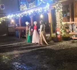 VIANOČNÁ ULIČKA - POPOLUŠKA 1.12.2023