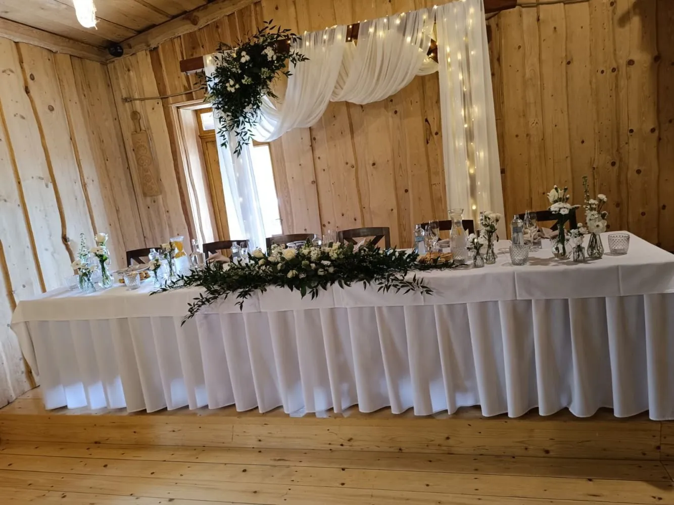 SALOON - SVADBA MIRKO BANIARI