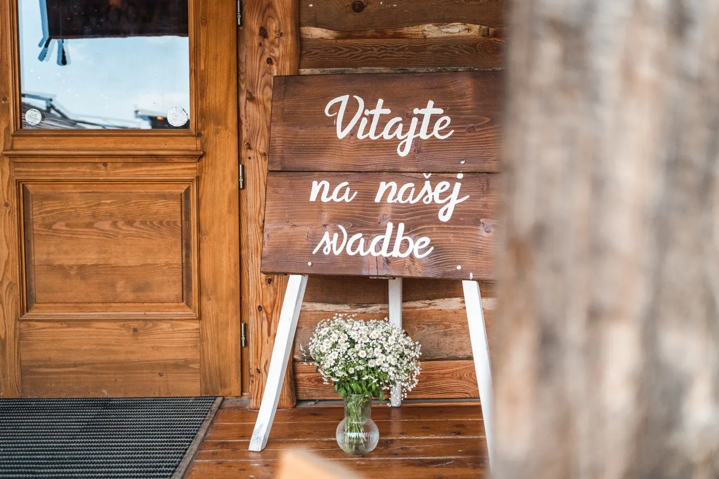 SALOON - SVADBA SL. STRNKOVÁ