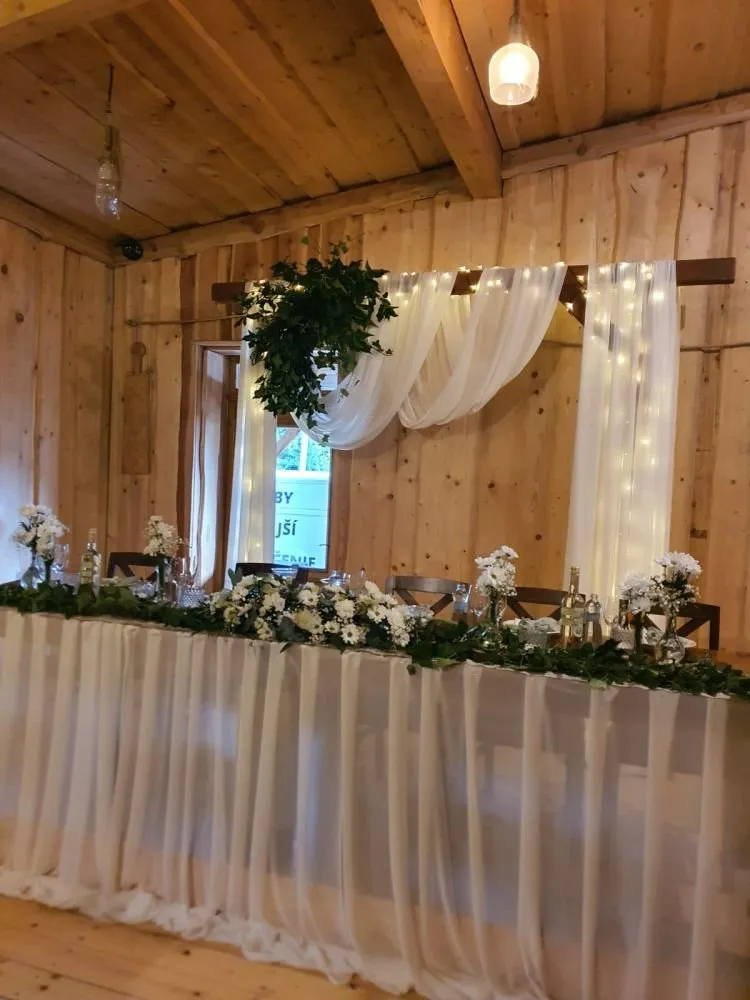 SALOON - SVADBA SL. JACKOVIČOVÁ